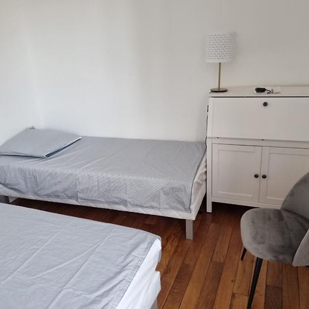 Face Chateau St Germain En Laye, Appartement 4 A 6 Personnes, 23 Min De Paris Champs-Elysees Saint-Germain-en-Laye Eksteriør billede