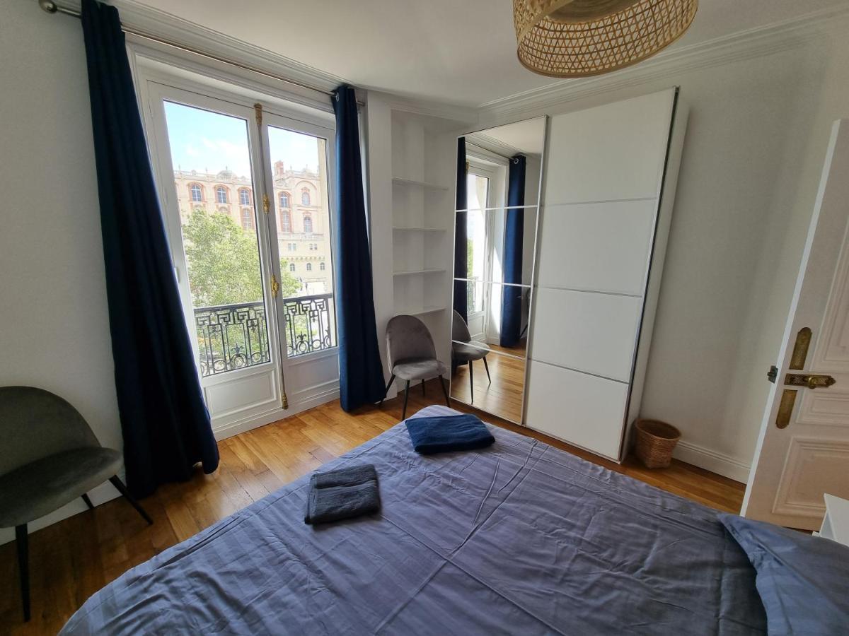 Face Chateau St Germain En Laye, Appartement 4 A 6 Personnes, 23 Min De Paris Champs-Elysees Saint-Germain-en-Laye Eksteriør billede