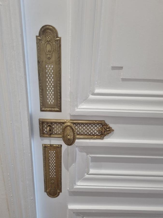 Face Chateau St Germain En Laye, Appartement 4 A 6 Personnes, 23 Min De Paris Champs-Elysees Saint-Germain-en-Laye Eksteriør billede