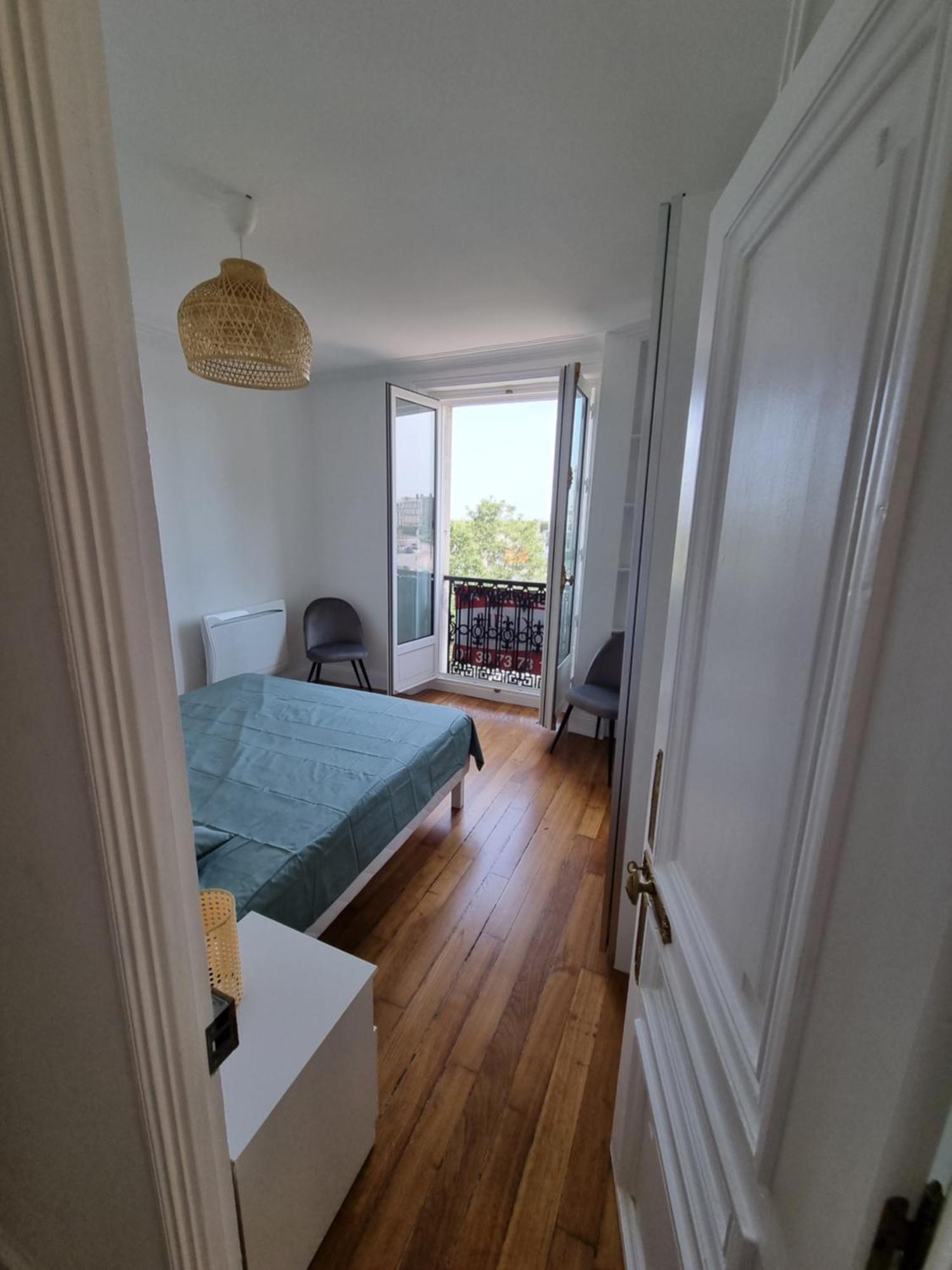 Face Chateau St Germain En Laye, Appartement 4 A 6 Personnes, 23 Min De Paris Champs-Elysees Saint-Germain-en-Laye Eksteriør billede